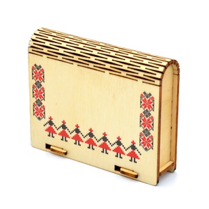 Cutie din lemn cu motive traditionale pentru cadouri, bijuterii, pandantive - bijuterii - suporturi și cutii de bijuterii - cutii de bijuterii - Artynos.ro