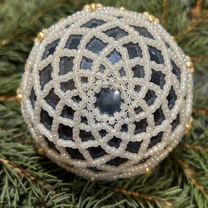 Glob de sticla decorat - accesorii de crăciun - decorațiuni de crăciun de casă - decorațiuni pentru pomul de crăciun - Artynos.ro