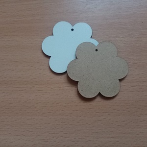 Set 50 blank-uri in forma de floare pentru martisor. 6x5.5 cm - accessorii și unelte - accesorii decorative - alte accesorii - Artynos.ro