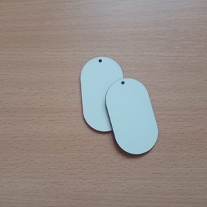 Set 50 blank-uri in forma ovala pentru martisor. 5.7x3.3 cm - accessorii și unelte - accesorii decorative - alte accesorii - Artynos.ro