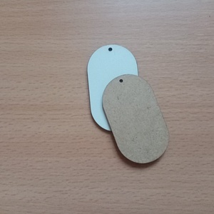 Set 50 blank-uri in forma ovala pentru martisor. 5.7x3.3 cm - accessorii și unelte - accesorii decorative - alte accesorii - Artynos.ro