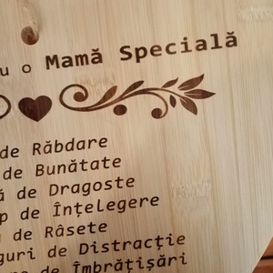 Forma inima lemn gravata cu mesaj. Cadou 8 martie, Ziua mamei - arte vizuale și accesorii  - alte arte - Artynos.ro