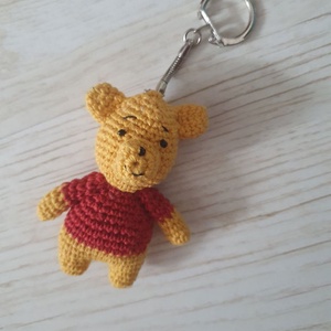 Breloc Winnie  - genți și portofele - accesorii genți - breloc - Artynos.ro