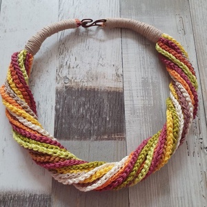 Colier multicolor , Bijuterii, Coliere, Coliere cu multiple siruri, Crosetat, ARTYNOS