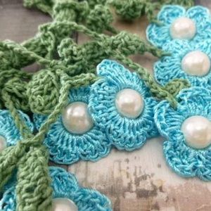 Colier cu flori  - bijuterii - coliere - coliere din perle - Artynos.ro