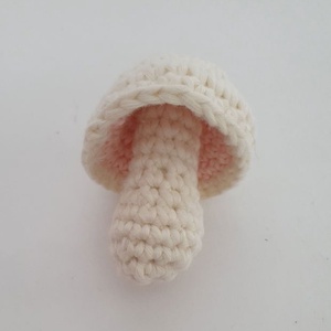 Jucarie ciuperca , Jucarii si echipamente pentru copii, Jucarii si accesorii pentru copii, Papusi de joaca, Crosetat, Ciuperca, jucarie realizata din fire de bumbac, ARTYNOS