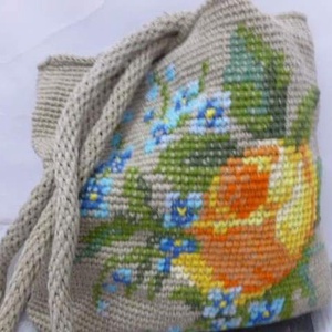 Geanta trandafir  - genți și portofele - genți de mână și umăr - geantă casual - Artynos.ro