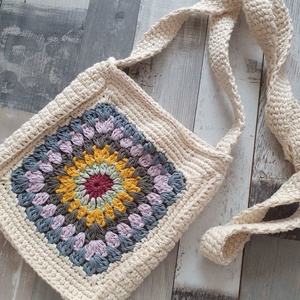 Geanta  - genți și portofele - genți de mână și umăr - geantă casual - Artynos.ro