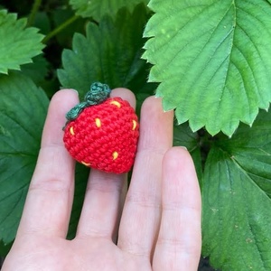 Capsunici crosetate, Jucarii si echipamente pentru copii, Accesorii sport, Accesorii pentru alte jocuri si sporturi, Crosetat, ARTYNOS