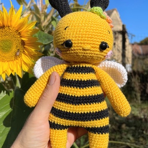 Albinuta crosetata - Artynos.ro