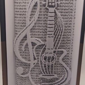 Chitara si sculptura muzicala, Casa & Stil de viata, Accesorii pentru decorat casa, Decoratiuni de masa si decoratiuni pentru rafturi , Sculptura de carte, carte pliata, , ARTYNOS