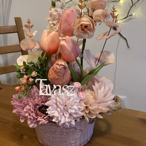 Decorațiuni florale de primăvară pentru masă  - casă & stil de viață - decorațiuni de casă - accesorii florale - flori în ghiveci - Artynos.ro