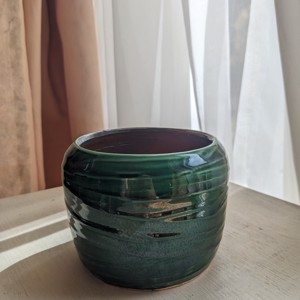 Suport de flori din ceramica verde, , , ARTYNOS