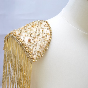Epoleti aurii accesorii rochii de gala femei - îmbrăcăminte și modă - haine damă - rochii elegante - Artynos.ro