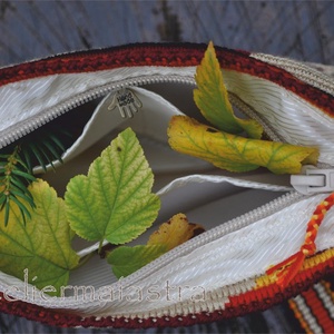 Geanta handmade Crisana- motiv popular traditional soare floare colectia traditional - geantă și husă - genți de umăr și genți de mână - genți de umăr - Artynos.ro