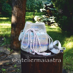 Geanta handmade motive geometrice linii puncte morse  - Artynos.ro