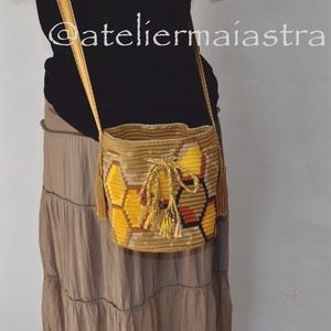 Geanta handmade motive geometrice fagure de miere - geantă și husă - genți de umăr și genți de mână - genți de umăr - Artynos.ro