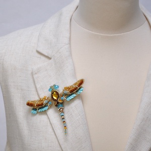 Brosa libelula auriu turcoaz accesorii sacou bijuterii handmade - bijuterii - broșă, insigne - insigne - Artynos.ro