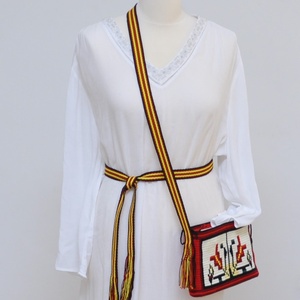 Geanta handmade Bucovina- motiv popular traditional gura leului colectia traditional - geantă și husă - genți de umăr și genți de mână - genți de umăr - Artynos.ro
