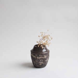 Vaza fatetata, Casa & Stil de viata, Decoratiuni de casa, Accesorii florale, Vaze, Ceramica, ARTYNOS