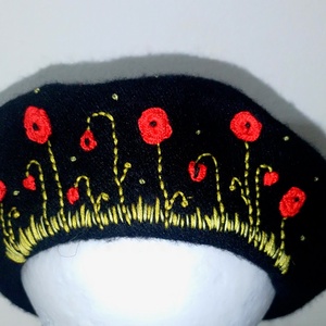 Beretă cu flori roșii - îmbrăcăminte și modă - eșarfe, pălării, fularuri - pălărie - Artynos.ro