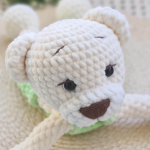 Ursuleț de pluș croșetat manual Norișor, corp moale - jucării și echipamente pentru copii - plușuri - ursuleț de pluș - Artynos.ro