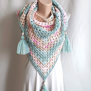 Sal triunghiular crosetat manual LIDIA - Artynos.ro