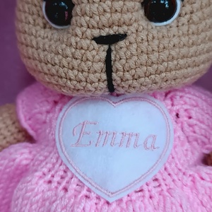 Set cadou pentru bebeluși - Iepurași croșetați manual, cu rochiță și jucărie senzorială mov - decor de sărbători - decorațiuni de paște - iepuraș de paște - Artynos.ro