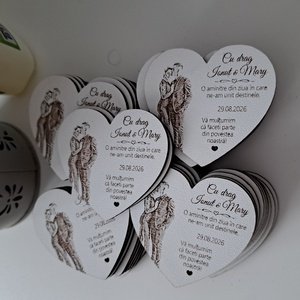 Marturie nunta gravata personalizata, Accesorii nunta, Amintiri si cadouri de nunta, Marturii, Gravare, pirogravura, Forma de inima gravata personalizata cu nume,poza data 
Dimensiune in functie de dorintele dvs. In ..., ARTYNOS
