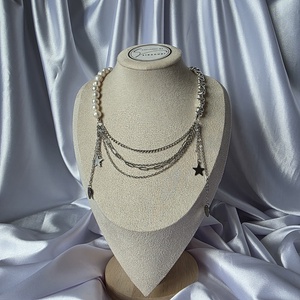 Colier din perle de cultură și hematite, cu lanțuri din oțel inoxidabil. - bijuterii - coliere - coliere din perle - Artynos.ro