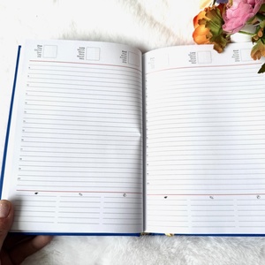 Agenda pictata 'Univers' - casă & stil de viață - papetărie de hârtie - caiete și jurnal - Artynos.ro