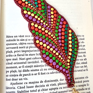 Semn de carte din piele pictat manual - Artynos.ro