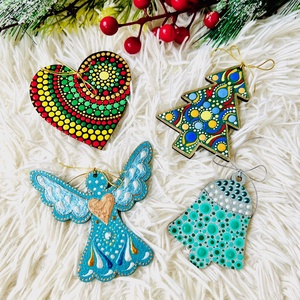 Set decoratiuni lemn Craciun -Pictat manual 3 - Artynos.ro