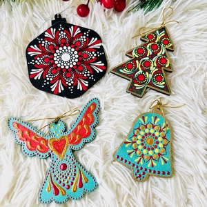 Set decoratiuni lemn Craciun pictate manual -  4 - crăciun - decorațiuni de crăciun de casă - figurine pentru pomul de crăciun - Artynos.ro