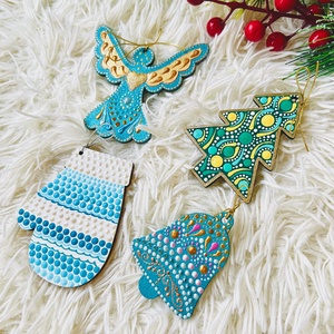 Set decoratiuni lemn Craciun -Pictat manual  6 - crăciun - decorațiuni de crăciun de casă - figurine pentru pomul de crăciun - Artynos.ro