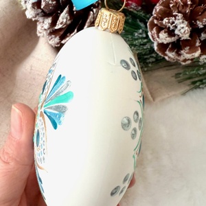 Glob pictat manual - Fulg de nea - crăciun - decorațiuni de crăciun de casă - globuri de crăciun - Artynos.ro