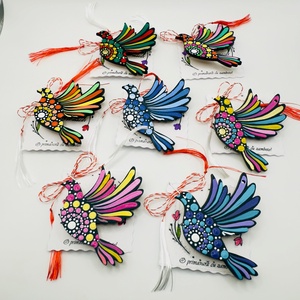 Mărțișor broșă porumbel pictat manual pe lemn � handmade - bijuterii - mărțișor - Artynos.ro