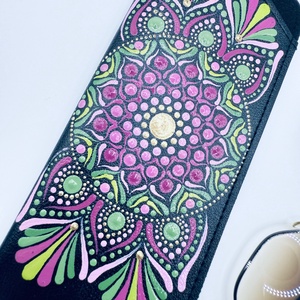 Etui ochelari pictat manual � Mandală florală roz și verde - genți și portofele - portofele, huse, suporturi - suport de ochelari - Artynos.ro