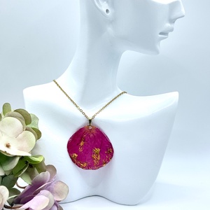 Pandantiv Handmade cu Petale de Trandafir Natural - bijuterii - coliere - pandative - Artynos.ro