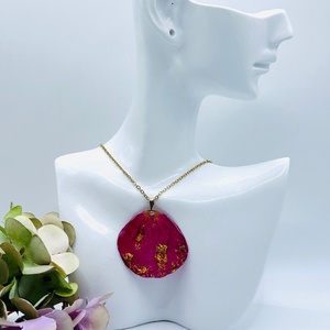 Pandantiv Handmade cu Petale de Trandafir Natural - bijuterii - coliere - pandative - Artynos.ro