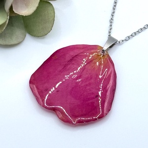 Pandantiv Artistic cu Petale de Trandafir Natural , Bijuterii, Coliere, Pandative, Confectionarea bijuteriilor, ARTYNOS