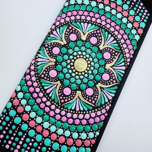 Etui pentru ochelari pictat manual � Mandala  - genți și portofele - portofele, huse, suporturi - suport de ochelari - Artynos.ro