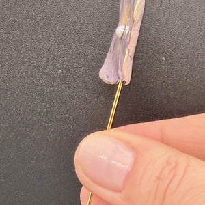 Broșă din Hortensie Naturală � Accesoriu Floral - bijuterii - broșe - Artynos.ro