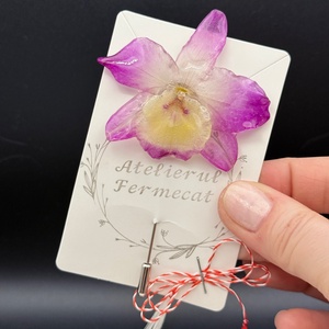 Broșă Orhidee Naturală  � Accesoriu Delicat pentru Ținute Rafinate - bijuterii - broșe - Artynos.ro