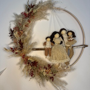 ORNAMENT PERETE CU PAPUSI MACRAME_CADOU FAMILIE_4 persoane - Artynos.ro