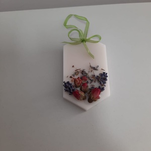 Odorizant din ceara dreptunghiular cu trandafiri si lavanda, Casă & Stil de viață, Lumânări, parfumuri, arome, Lumânare - lumânări artizanale, Lumânare și fabricarea lumânărilor, ARTYNOS