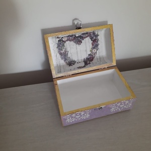 Caseta bijuterii cu fluturi - casă & stil de viață - accesorii pentru decorat casa - decorațiuni de masă și decorațiuni pentru rafturi  - decorațiuni de masă - Artynos.ro