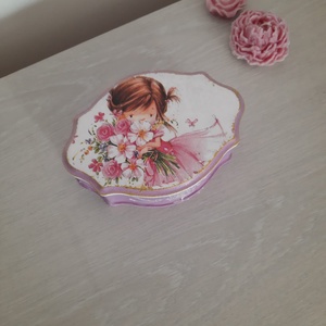 Caseta bijuterii roz, Casa & Stil de viata, Accesorii pentru decorat casa, Decoratiuni de masa si decoratiuni pentru rafturi , Decoratiuni de masa, Decoupage, transfer si tehnici servetel, ARTYNOS