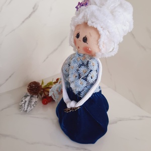 Doamna din cor cu rochie turcoise - jucării și echipamente pentru copii - jucării și accesorii pentru copii - păpuși de joacă - Artynos.ro Doamna din cor cu rochie turcoise - jucării și echipamente pentru copii - jucării și accesorii pentru copii - păpuși de joacă - Artynos.ro