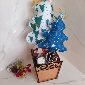 Ghiveci cu brazi colorati, Casa & Stil de viata, Accesorii pentru decorat casa, Decoratiuni de masa si decoratiuni pentru rafturi , Decoratiuni de masa, Altele, ARTYNOS